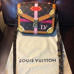 Pochette Metis trunk limited edition brand new